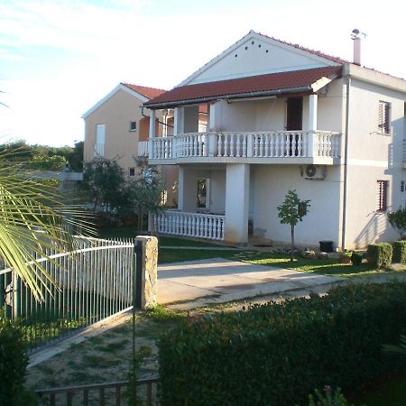 Bava Apartment Ugljan Luaran gambar