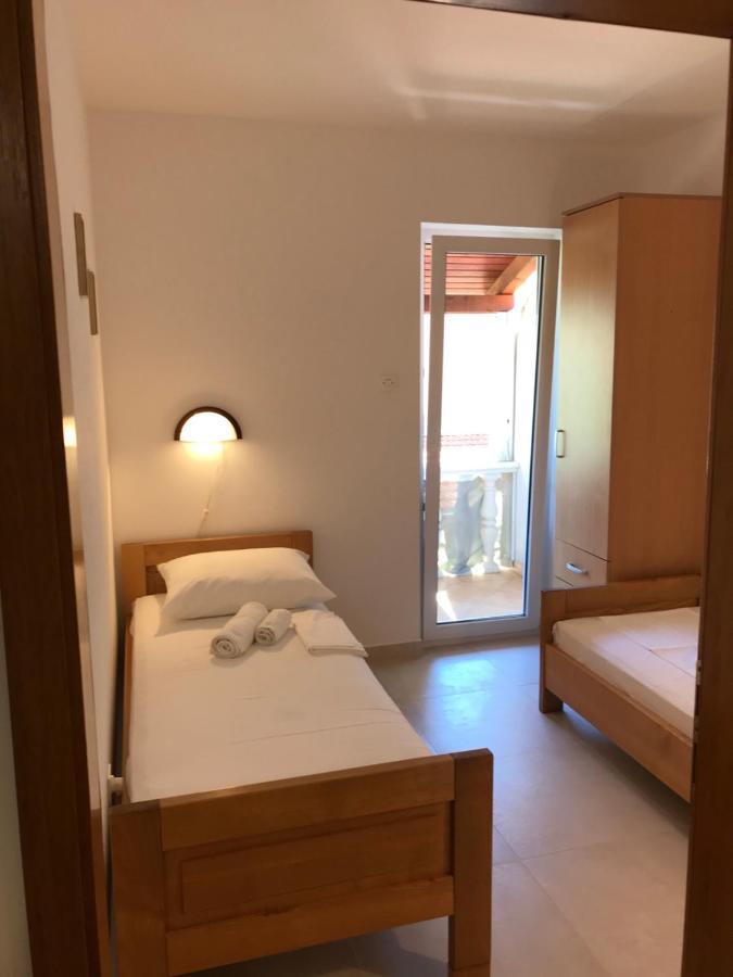 Bava Apartment Ugljan Luaran gambar
