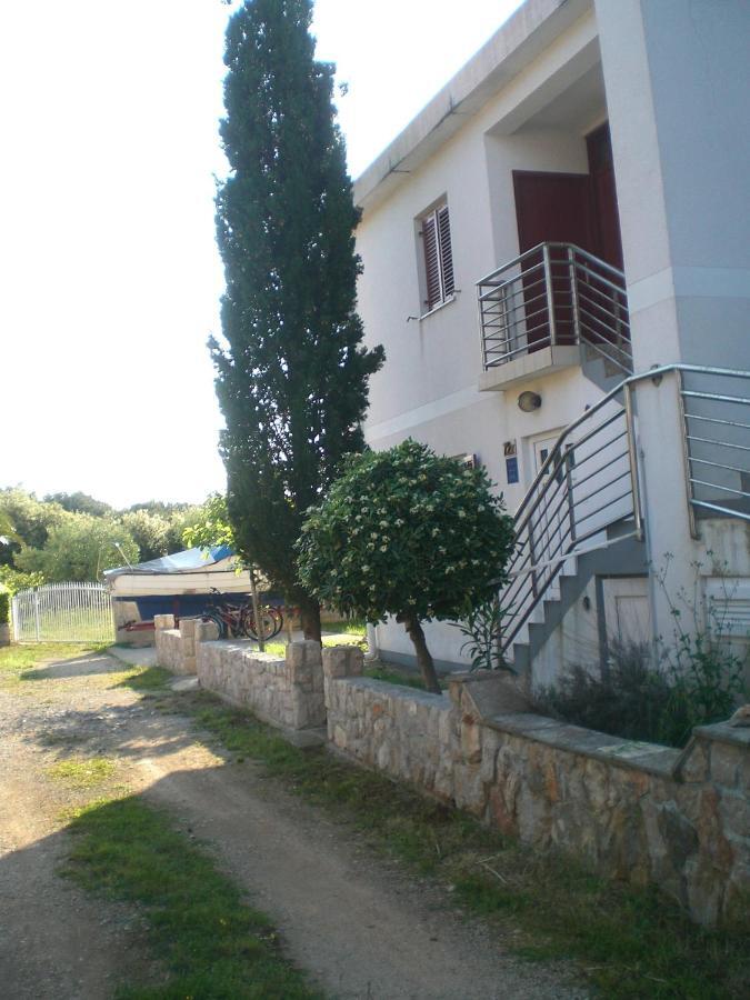 Bava Apartment Ugljan Luaran gambar